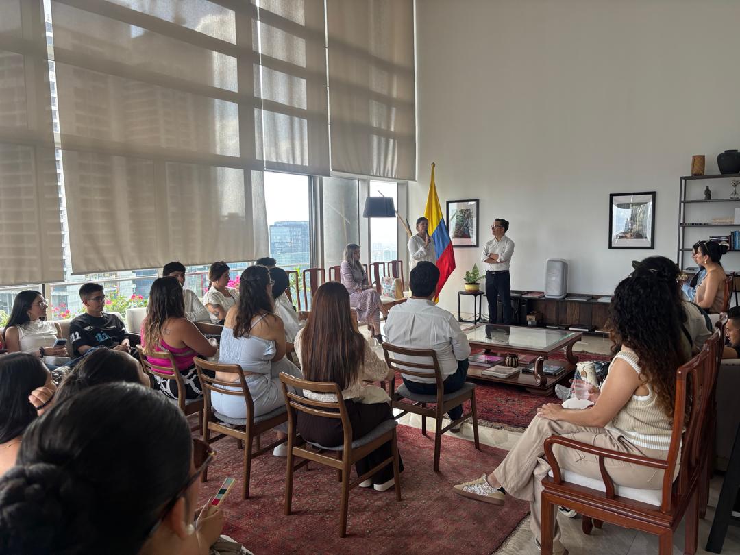DELEGACIÓN DEL POLITÉCNICO GRANCOLOMBIANO